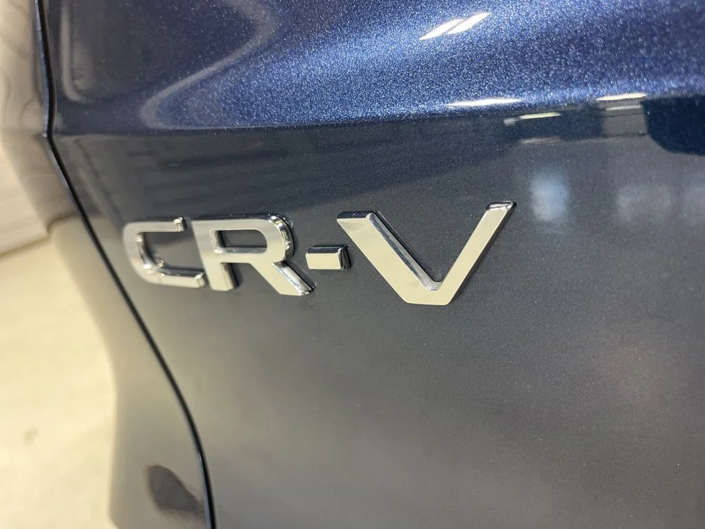 Certified Used 2023 Canyon River Blue Metallic Honda EX-L image 11