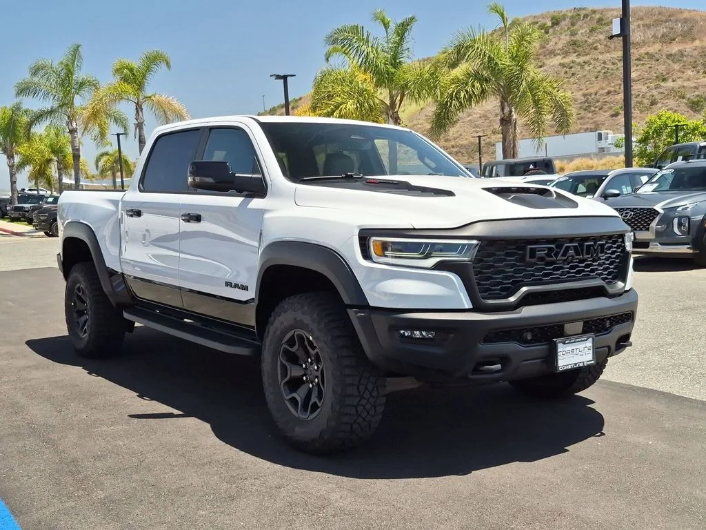 New 2026 Bright White Clear-Coat Exterior Paint RAM RHO image 3