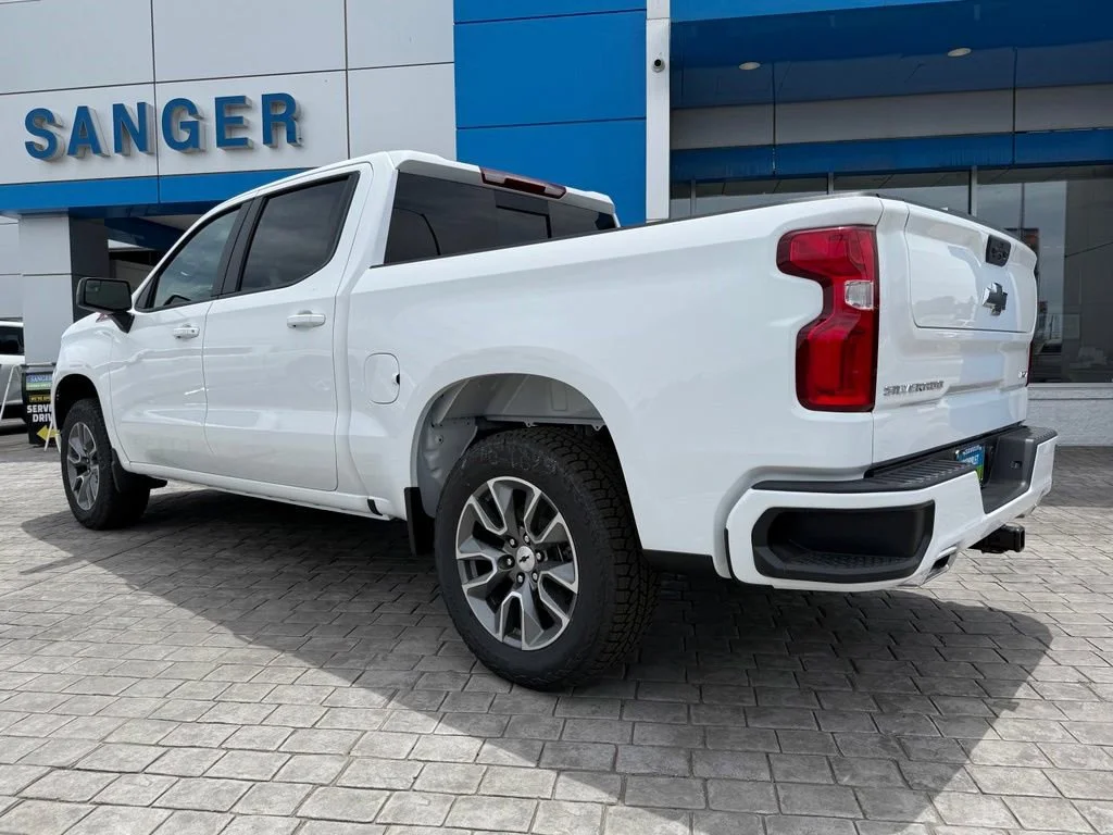 New 2026 Onyx Black GMC Elevation image 10