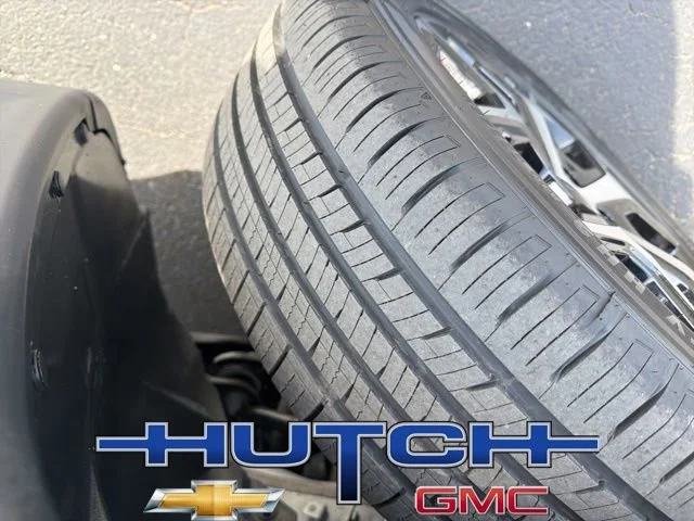 Used 2025 Silver Jeep Limited 4x4 image 10