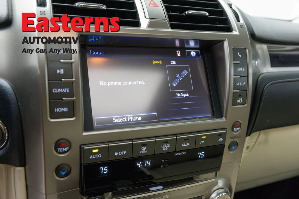 Used 2021 Blue Lexus 460 image 18
