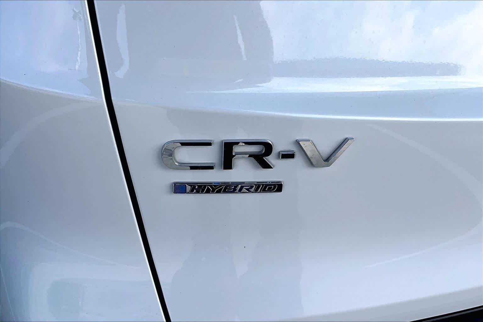 Certified Used 2025 Platinum White Pearl Honda Sport-L image 9