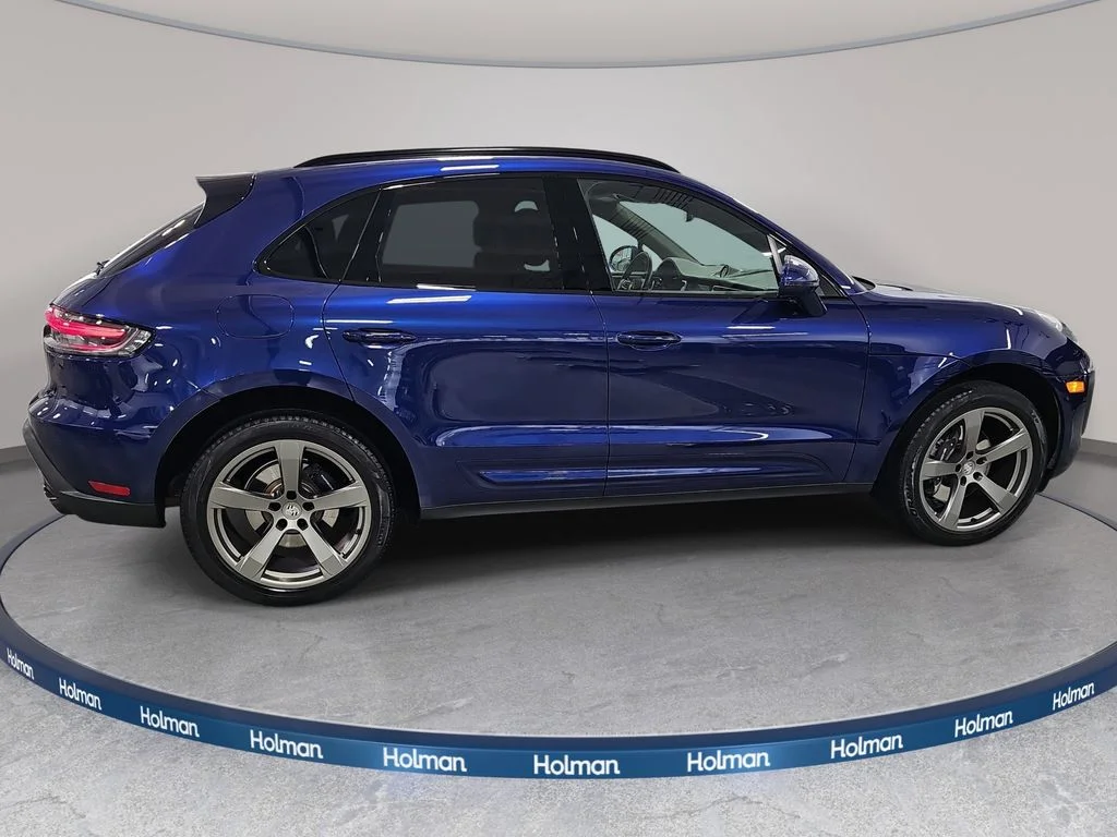 Used 2023 Blue Porsche T image 5