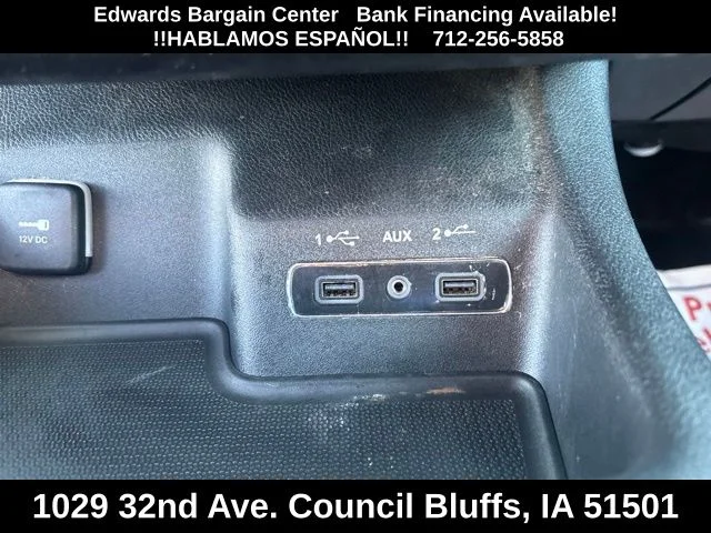 Used 2020 Silver Dodge SXT Plus image 22