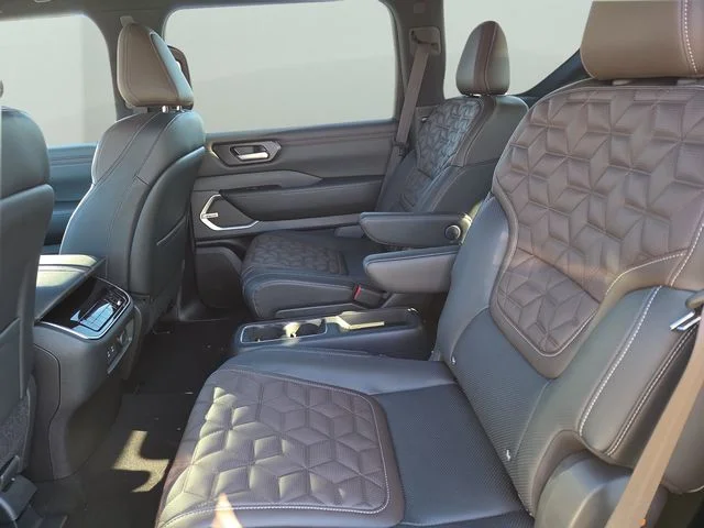 2025 Nissan Armada Platinum Reserve - Photo 21
