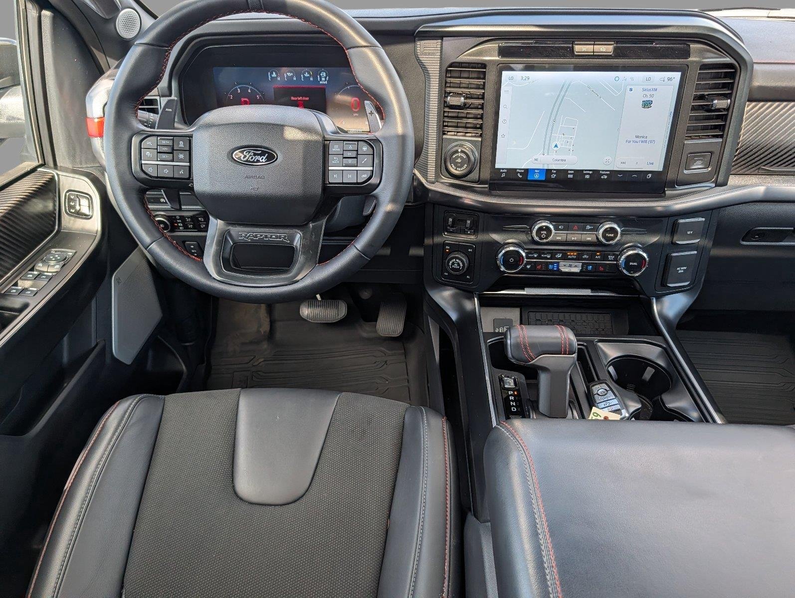 2025 Ford F-150 Raptor - Photo 30