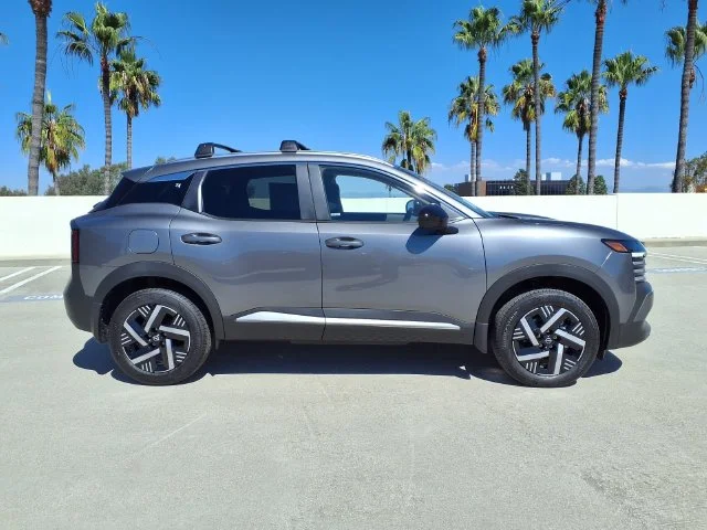 New 2027 Gun Metallic Nissan SV image 4