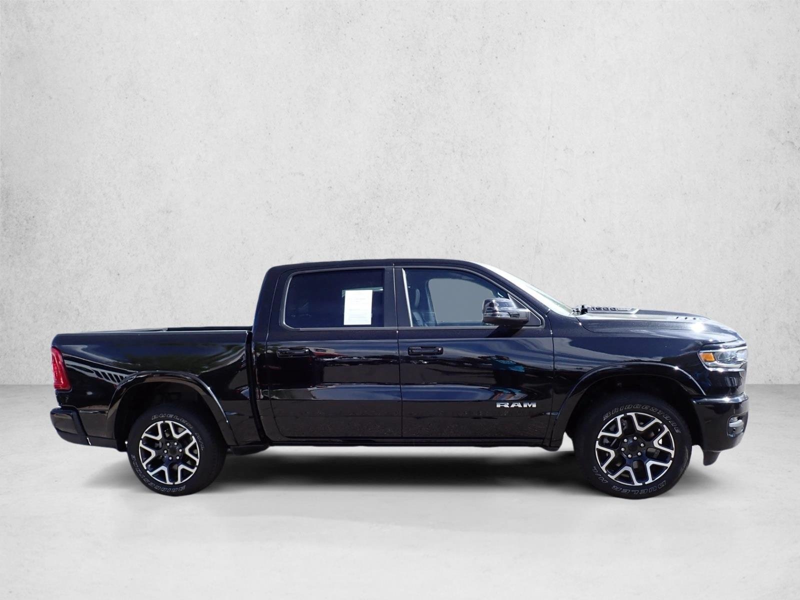 Used 2025 Diamond Black Crystal Pearlcoat Ram Laramie image 5