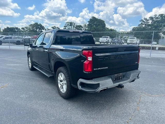 Used 2019 Black Chevrolet LTZ image 3