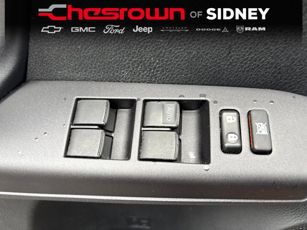 Used 2018 Black Currant Metallic Toyota XLE image 17