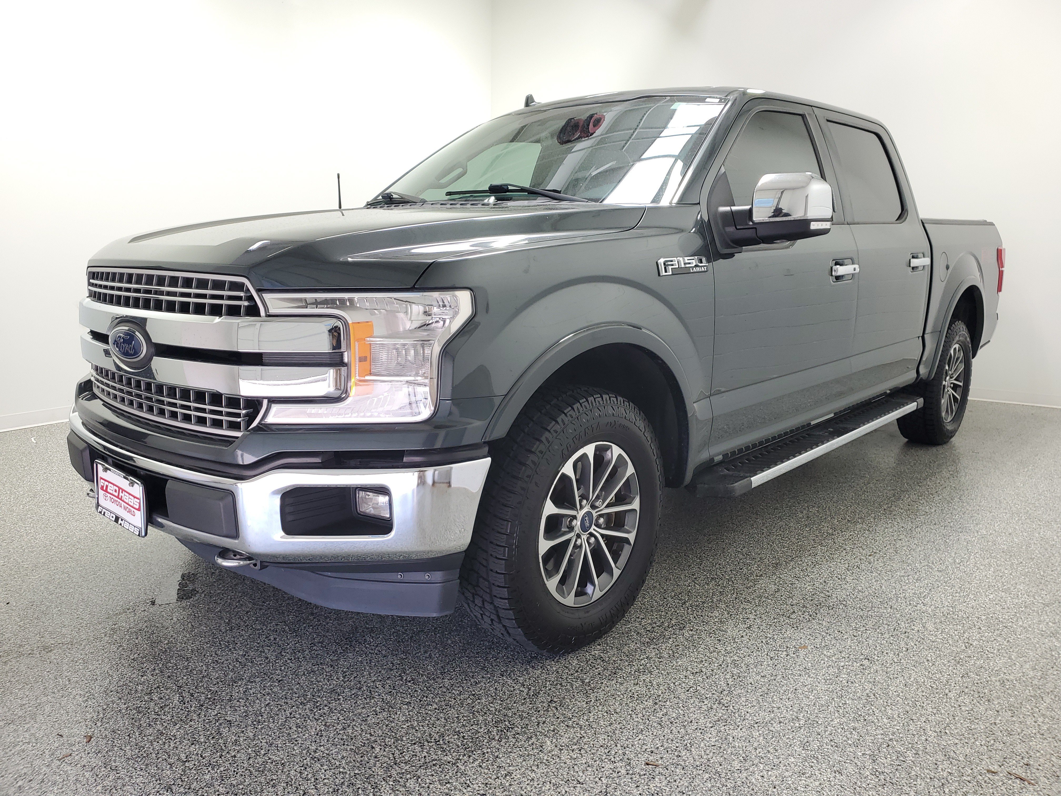 Used 2018 Gray Ford LARIAT image 2