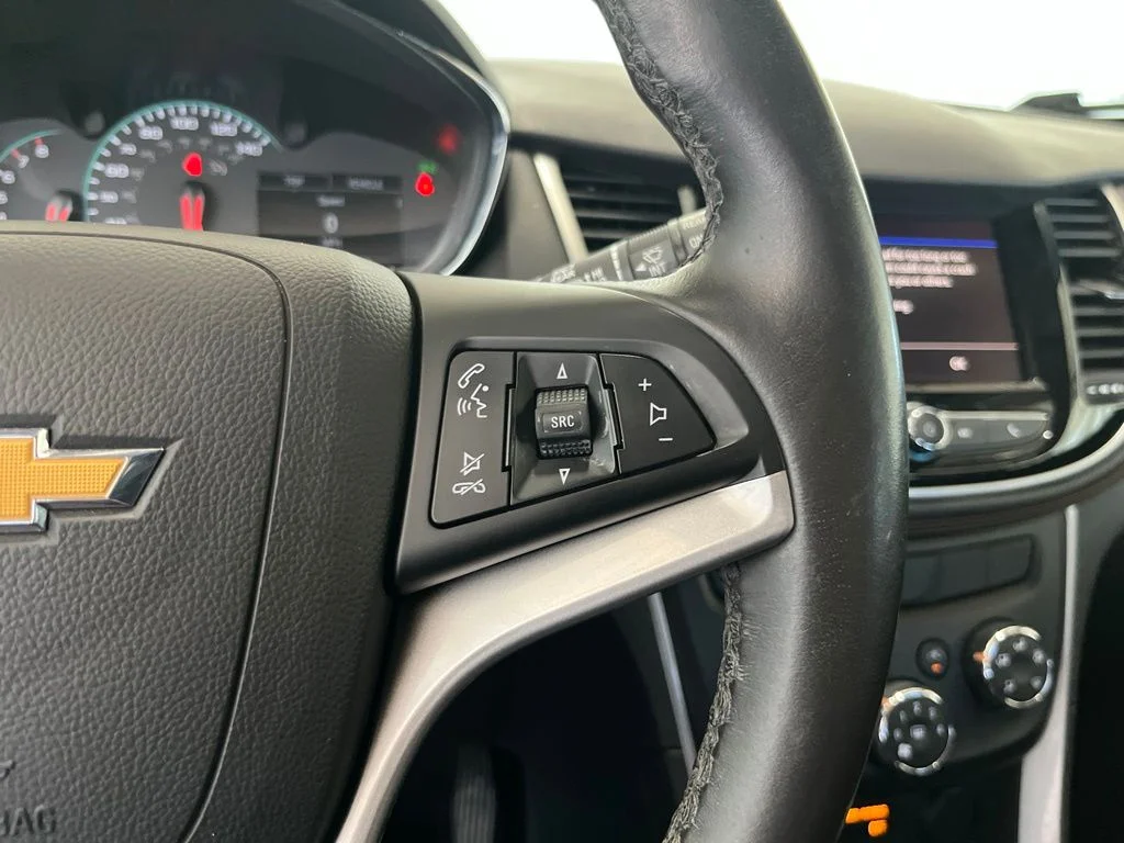 Used 2021 Black Chevrolet LT image 7