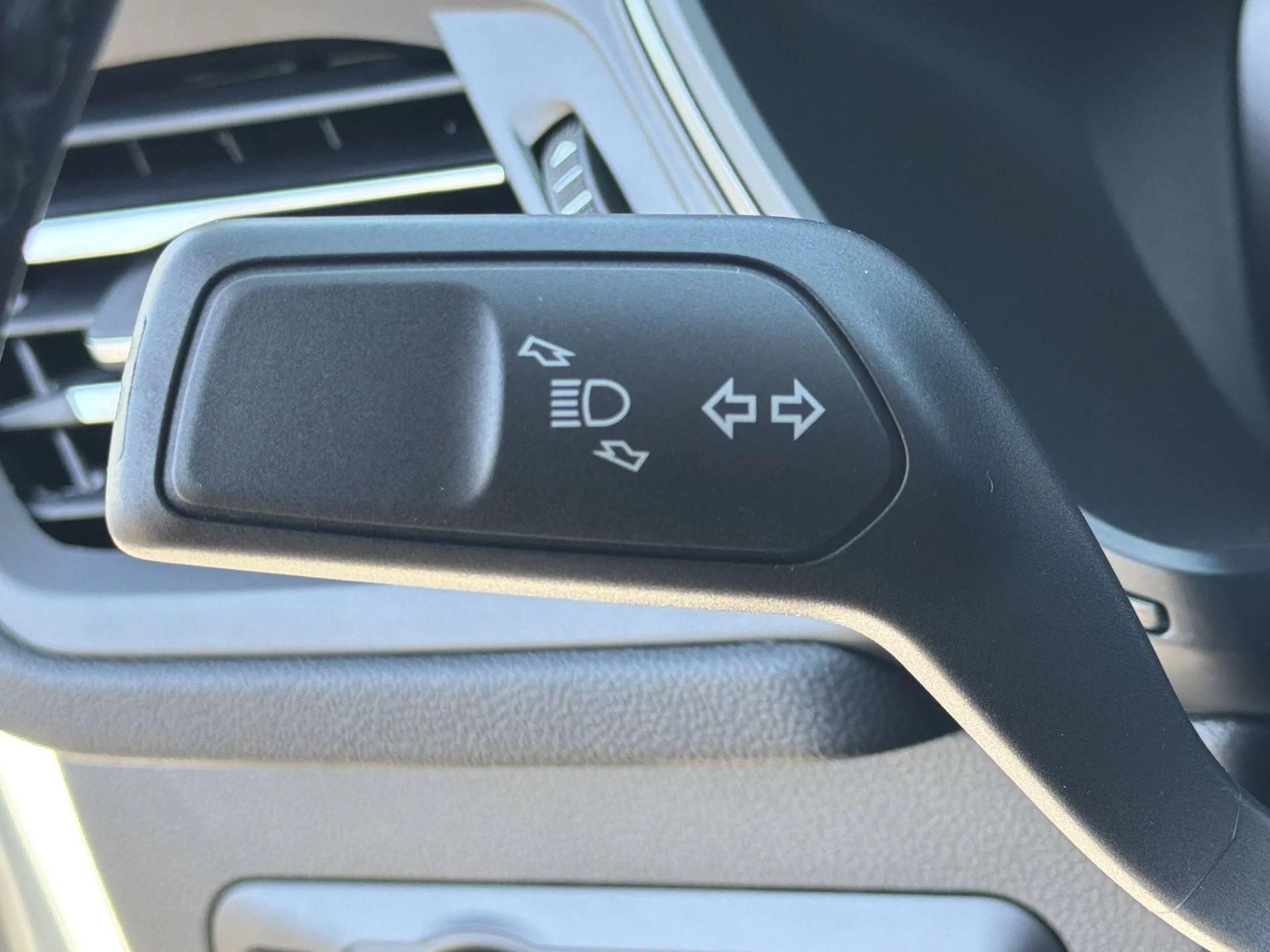 New 2026 Oxford White Ford Active® image 16