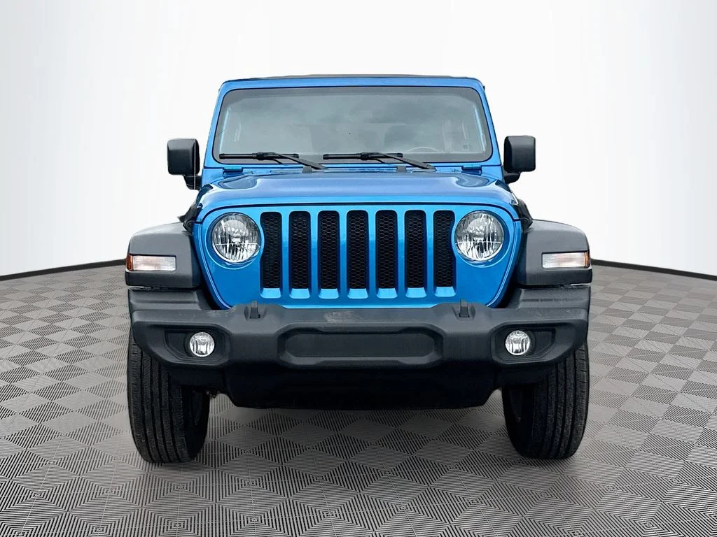 Used 2022 Blue Jeep Unlimited Sport S image 2