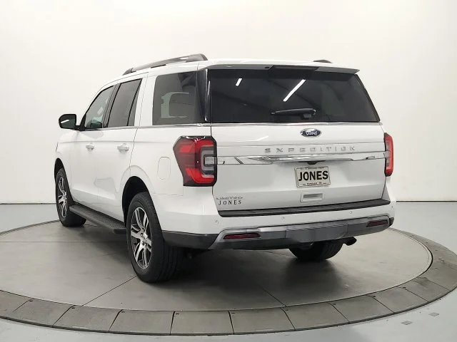 Used 2024 White Ford Limited image 7