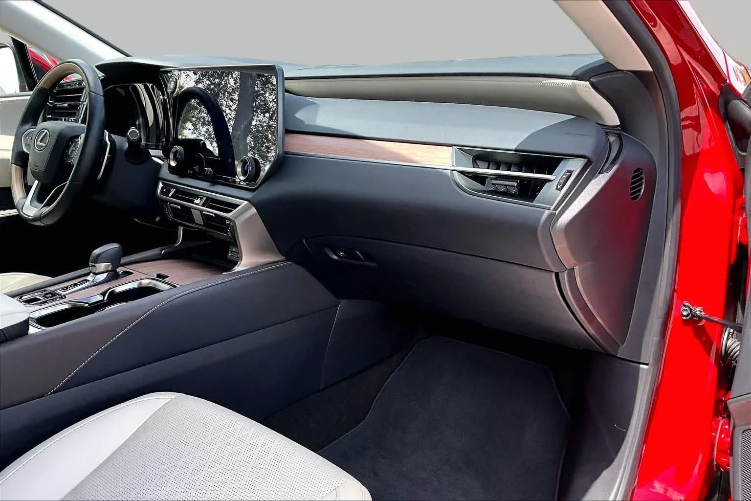Used 2026 Matador Red Mica Lexus Premium+ image 19