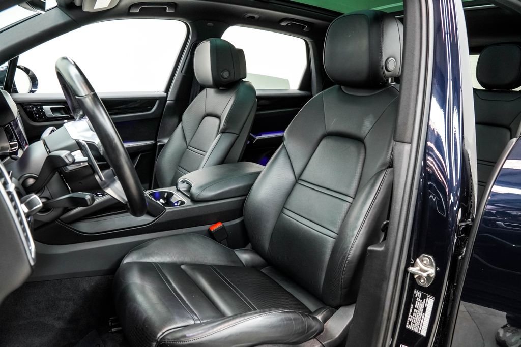 Used 2021 Black Porsche Base image 15