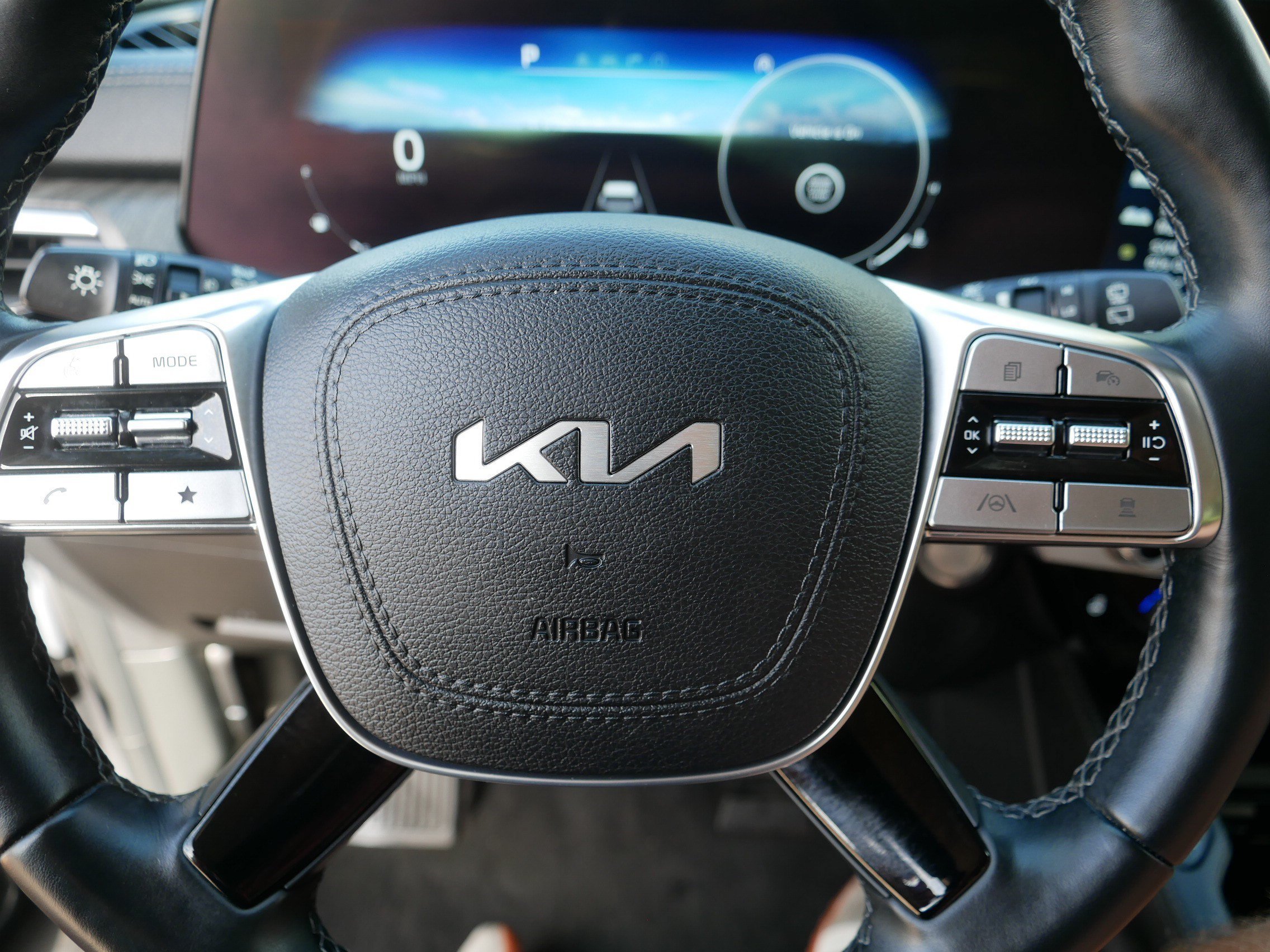 Certified Used 2024 Glacial White Pearl Kia SX image 25