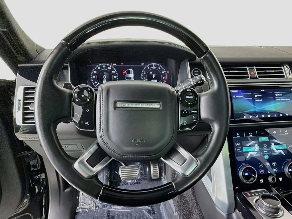 Certified Used 2022 Black Land Rover Westminster image 11