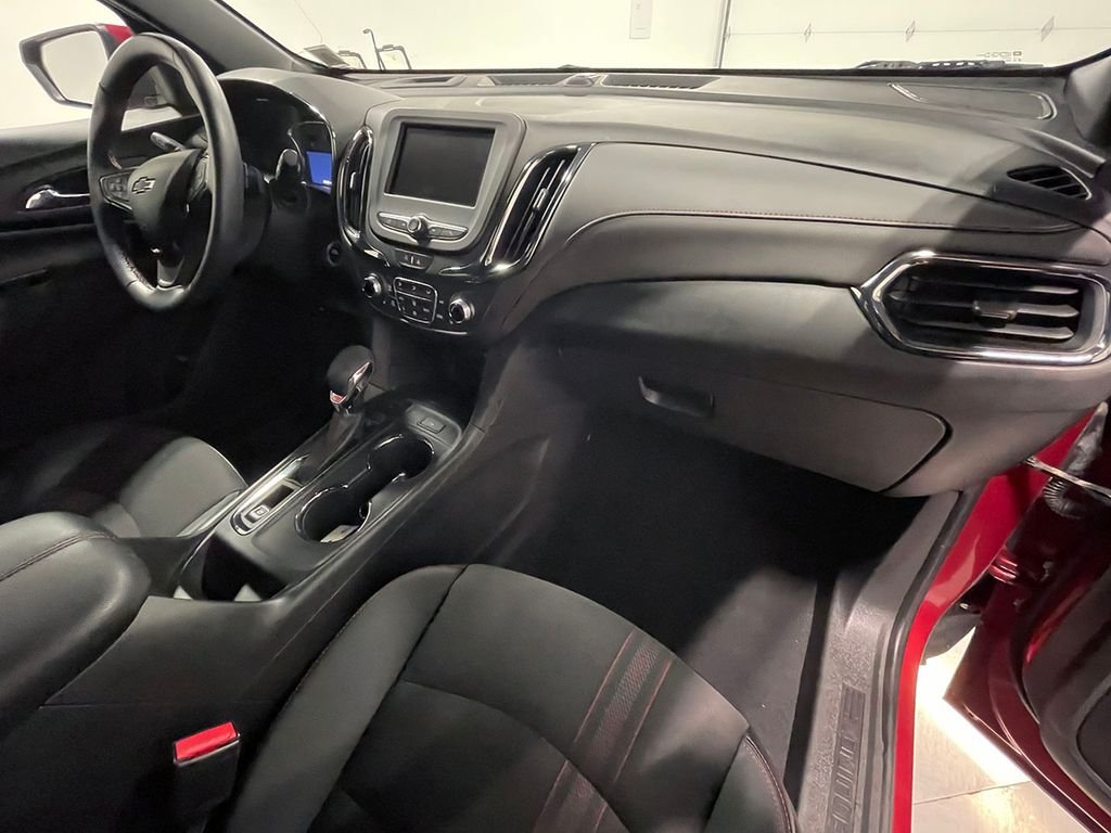Used 2023 Red Chevrolet RS image 28