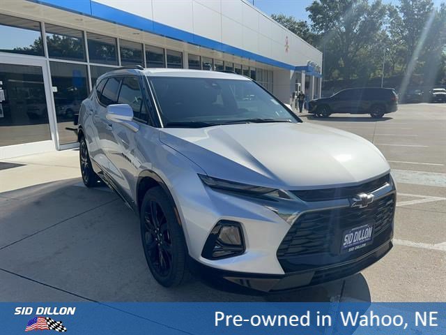 Used 2021 Silver Ice Metallic Chevrolet RS image 7