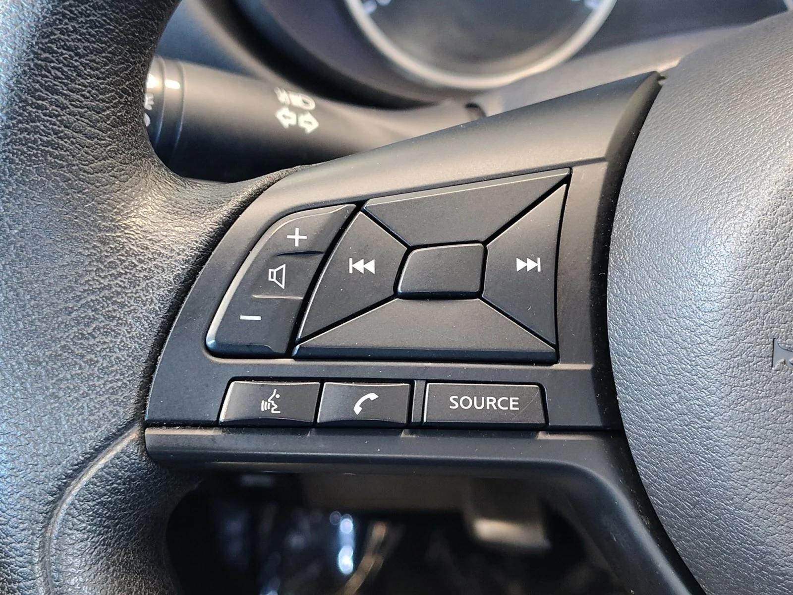 Used 2024 Electric Blue Metallic Nissan S image 17