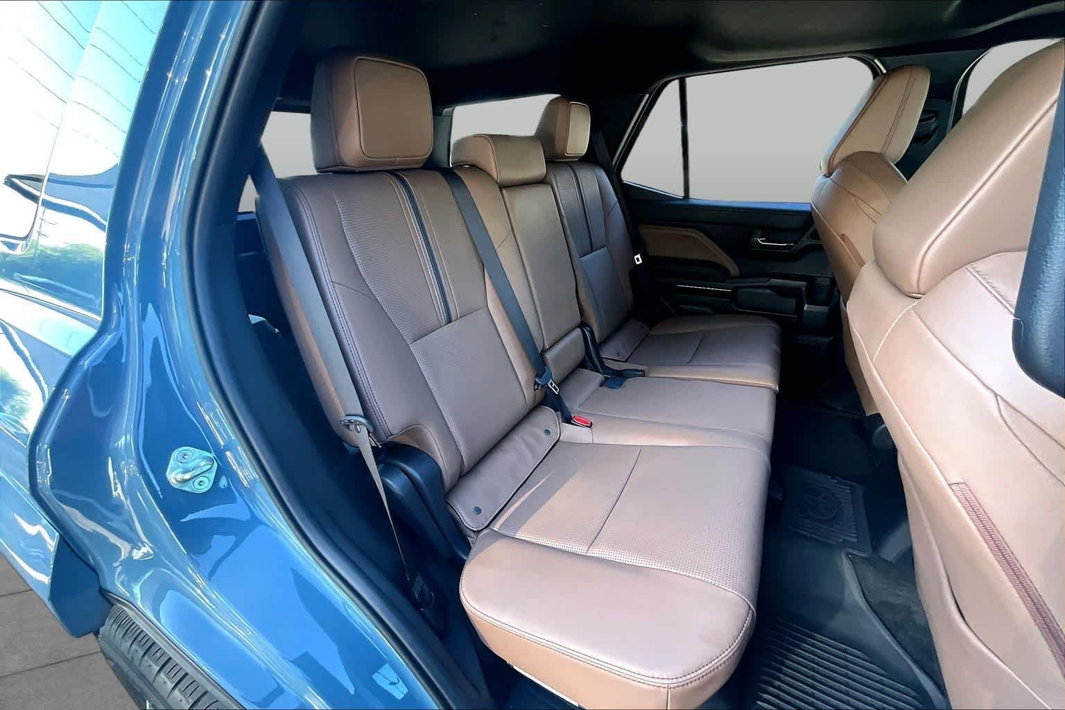 Used 2025 Heritage Blue Toyota Limited image 19