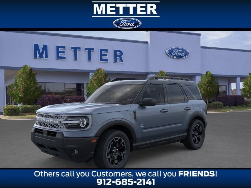 New 2025 Azure Gray Metallic Tri-Coat Ford Outer Banks® image 24