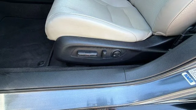 Used 2024  Honda Touring image 21