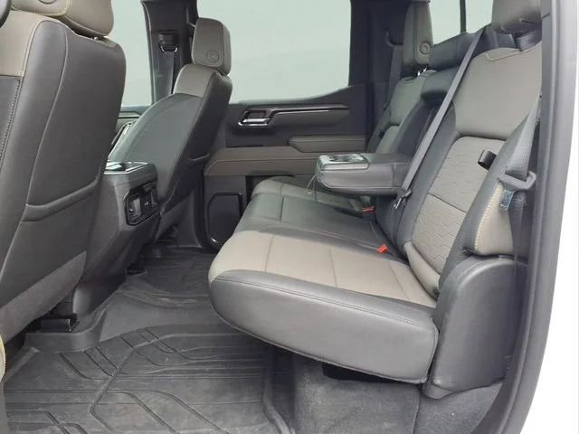 Used 2024 Summit White Chevrolet ZR2 image 20