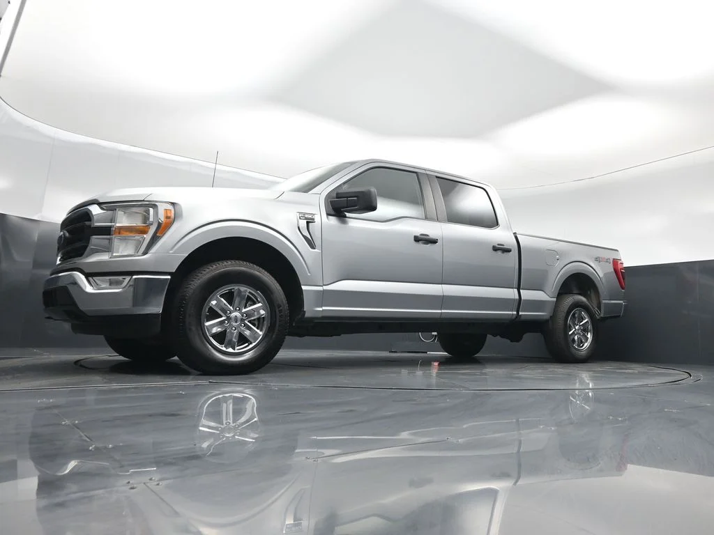 Certified Used 2022  Ford XLT image 40