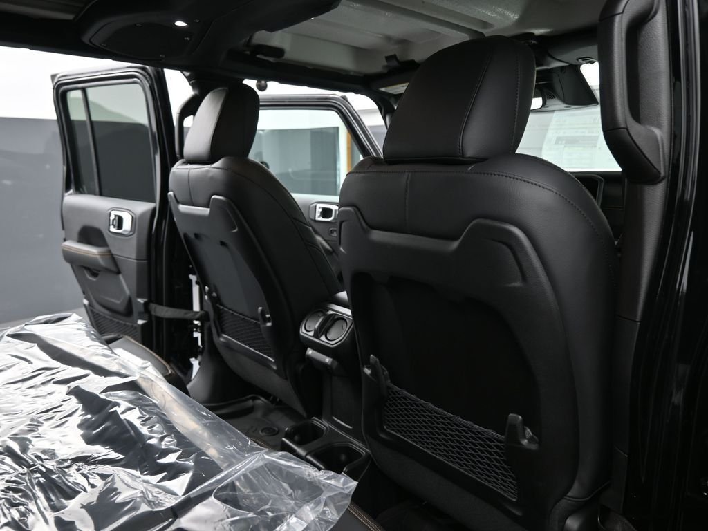 New 2026 Black Clearcoat Jeep Sahara image 29