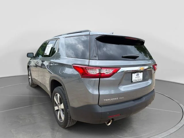 Used 2020 Gray Chevrolet 3LT image 6