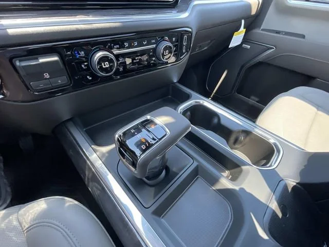 2026 Chevrolet Silverado 1500 LTZ - Photo 31
