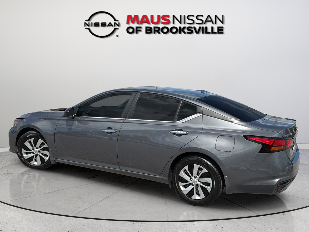 Certified Used 2025 Gray Nissan 2.5 S image 7