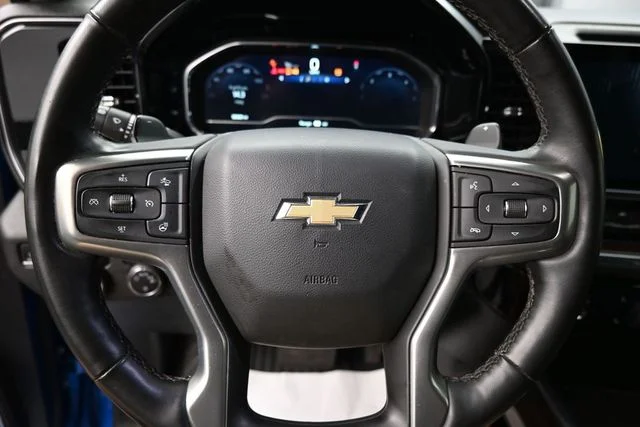 Used 2023 Blue Chevrolet LT image 25