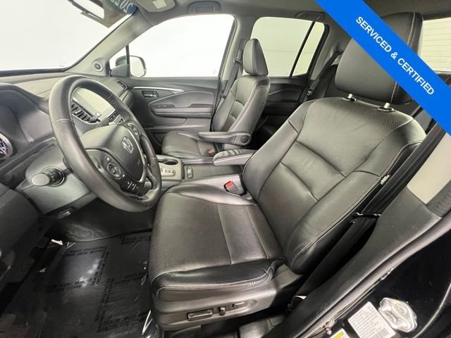 Used 2023 Crystal Black Pearl Honda RTL image 15