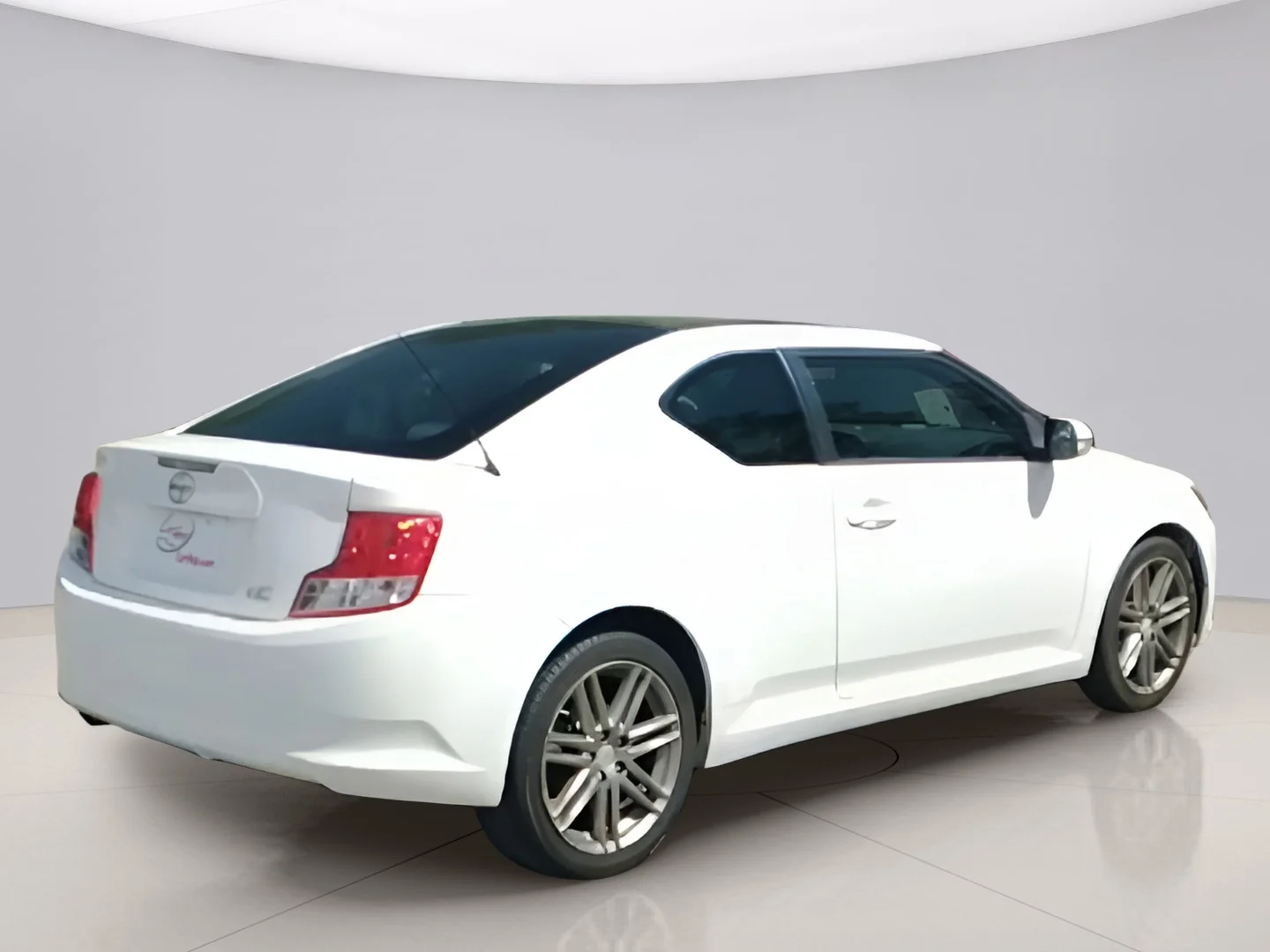 Used 2012 White Toyota COUPE image 8