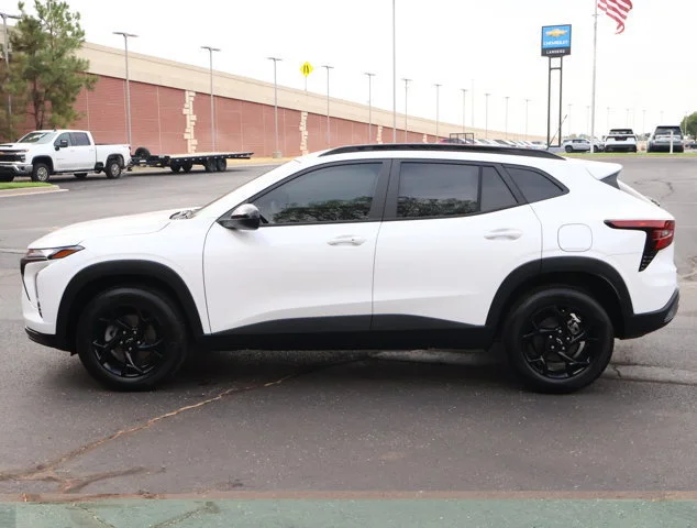2026 Chevrolet Trax LT - Photo 25