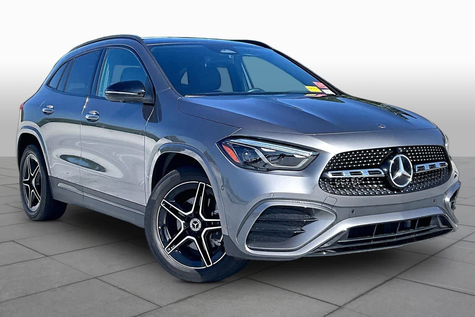 Used 2026 Mountain Grey Metallic Mercedes-Benz GLA 250 image 3