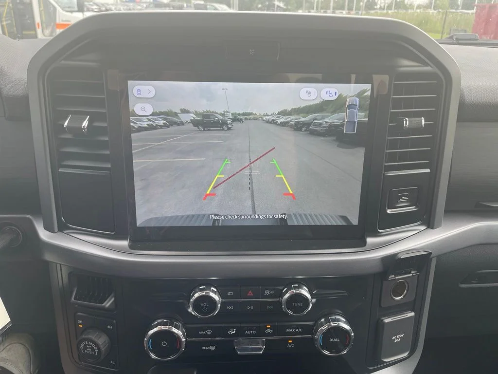 New 2026 Carbonized Gray Metallic Ford XLT image 21