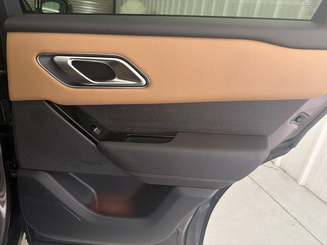 New 2026 Charente Grey Land Rover Autobiography image 19