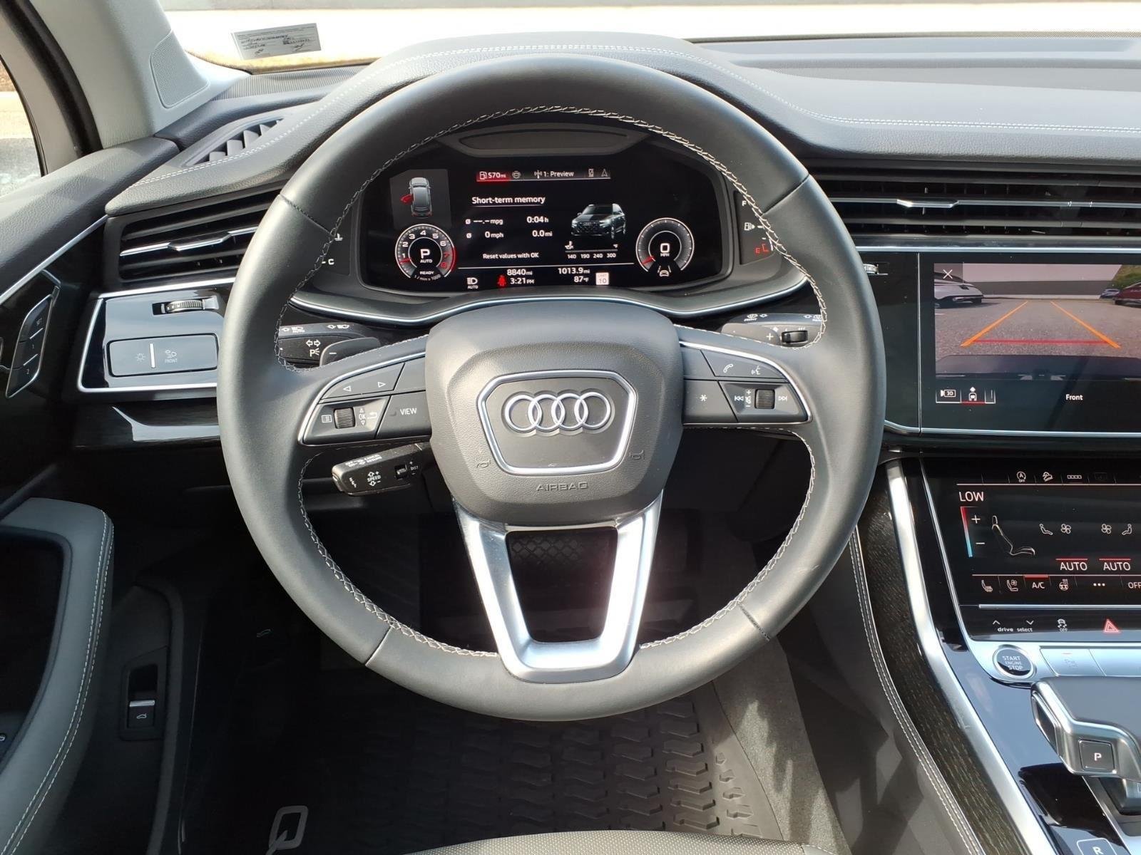 Used 2025 Daytona Gray Pearl Effect Audi S line Premium Plus image 20