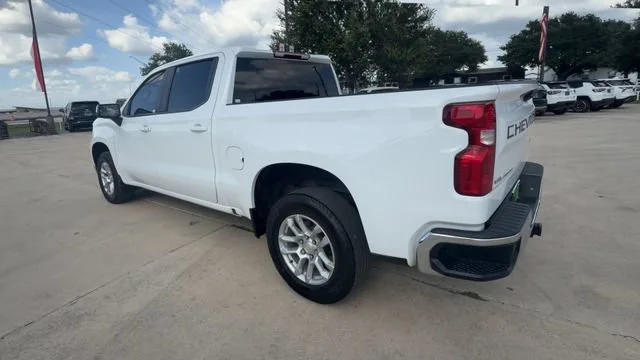 Used 2023 Summit White Chevrolet LT image 6