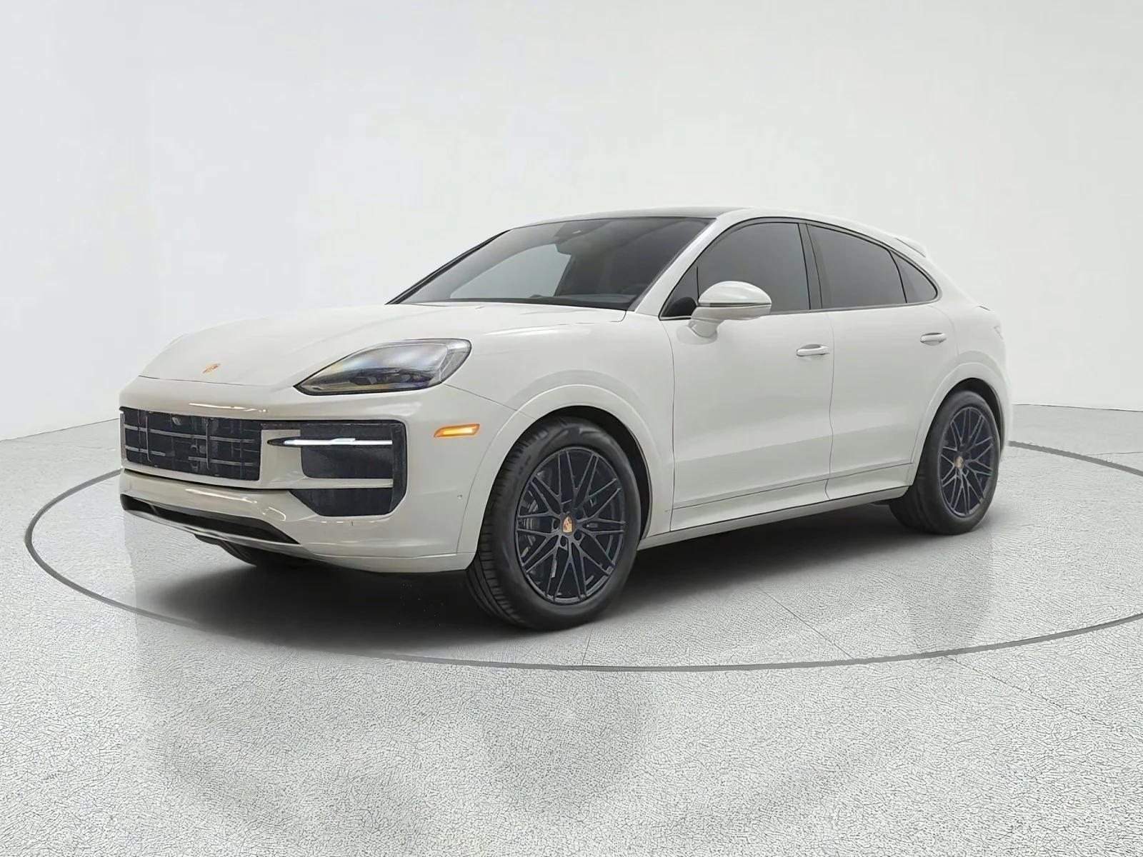 2025 Porsche Cayenne Coupe GTS