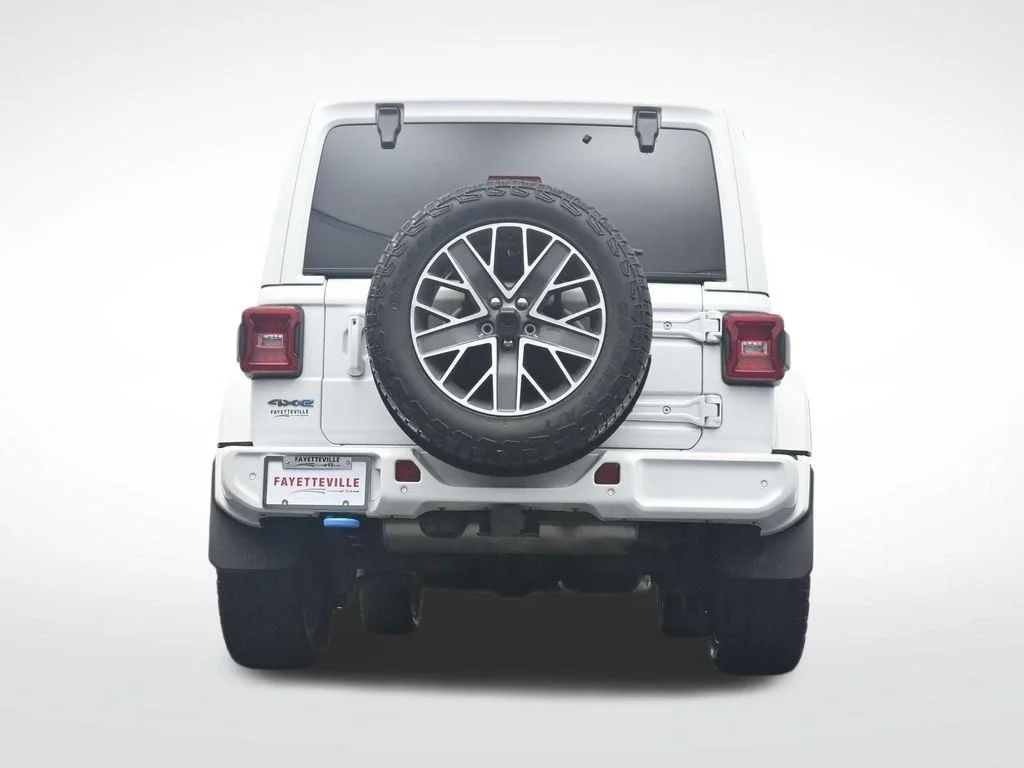 Used 2024 White Jeep High Altitude 4xe image 35