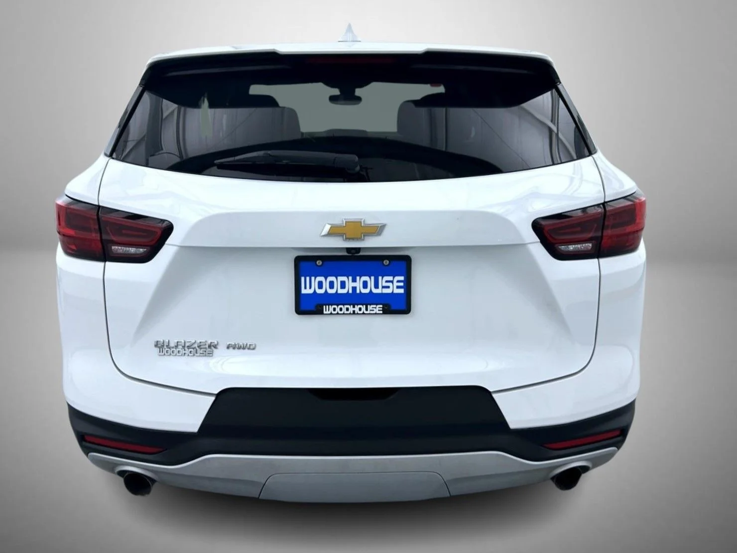 Used 2025 White Chevrolet LT image 6