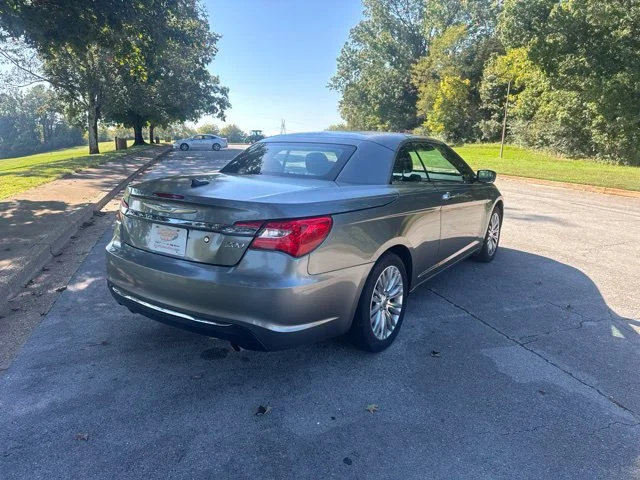 Used 2012 Gray Chrysler Limited image 7