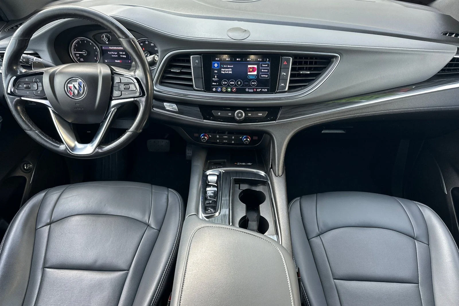 Used 2022 White Buick Essence image 12