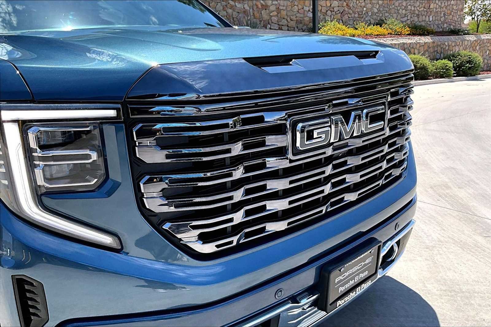 Used 2024 Downpour Metallic GMC Denali Ultimate image 20